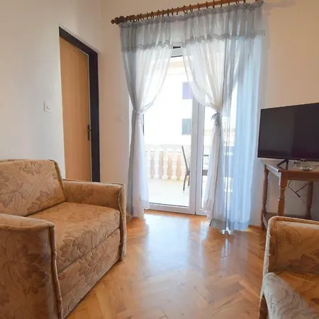 Stana Apartman *