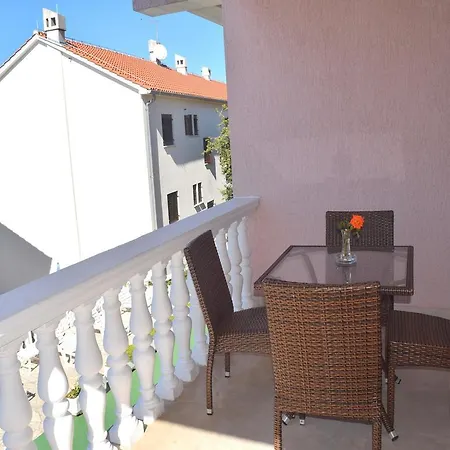 Apartment Stana Malinska