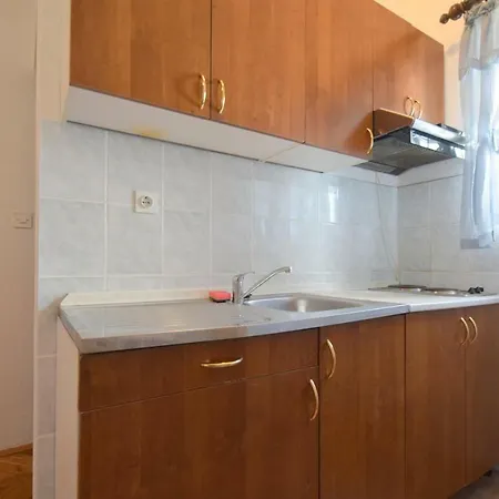 Apartment Stana Malinska