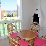 Stana Apartamento