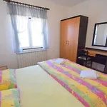 Stana Apartamento